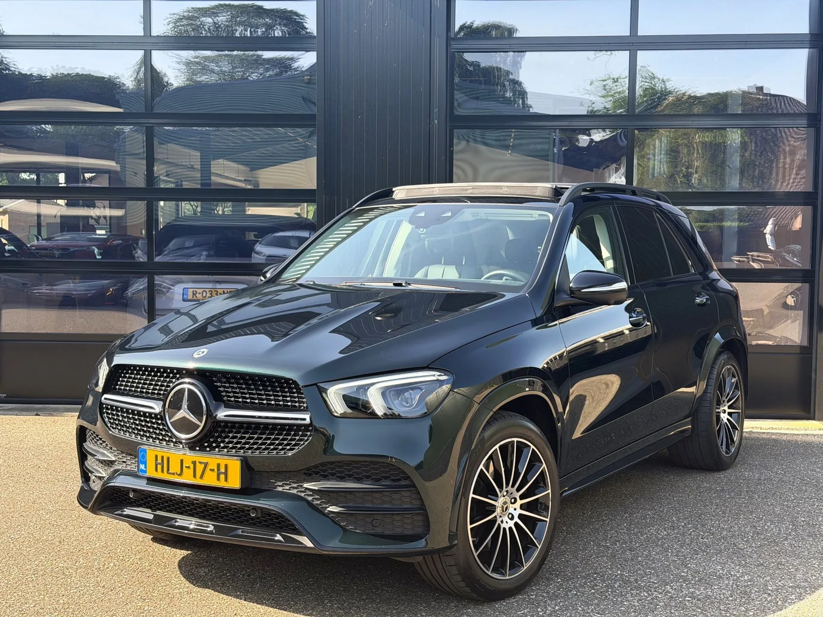 Mercedes-Benz GLE (2023) — foto 1
