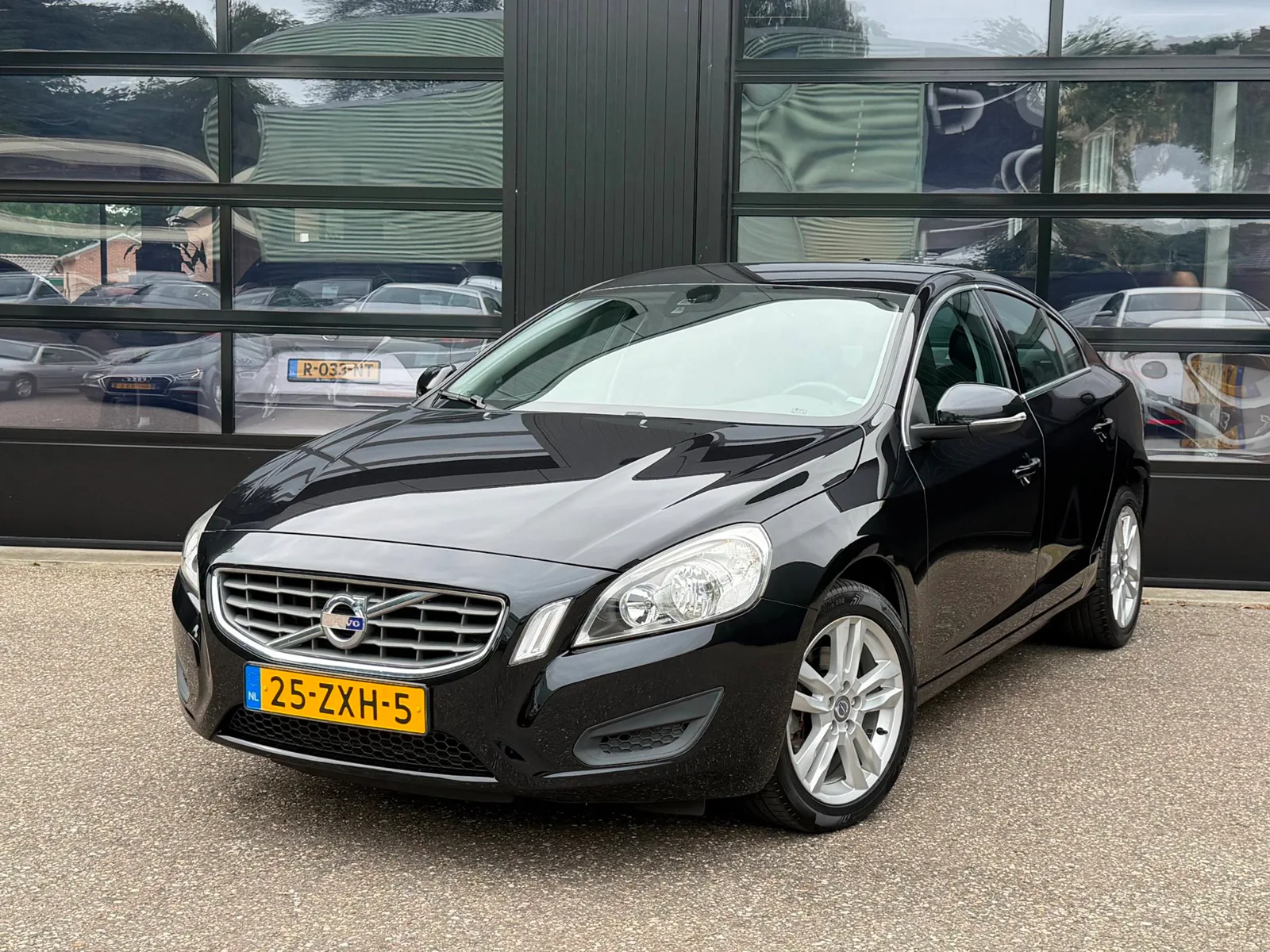 Volvo S60 (2013) — foto 1