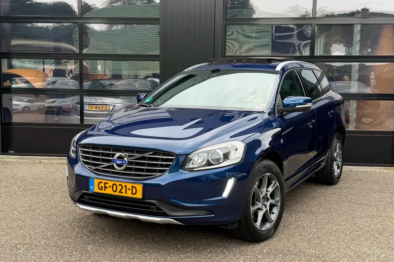 Volvo XC60 (2015)