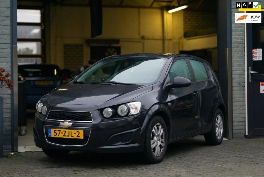Chevrolet Aveo (2012) — foto 1