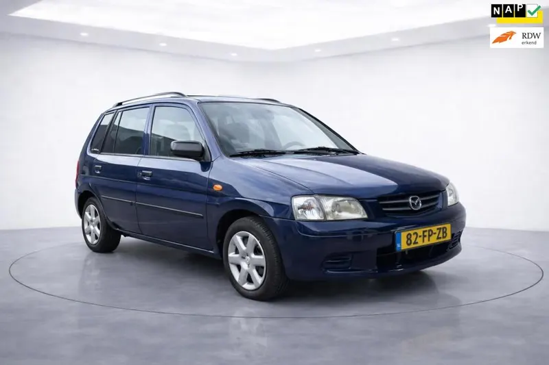 Mazda Demio (2000)