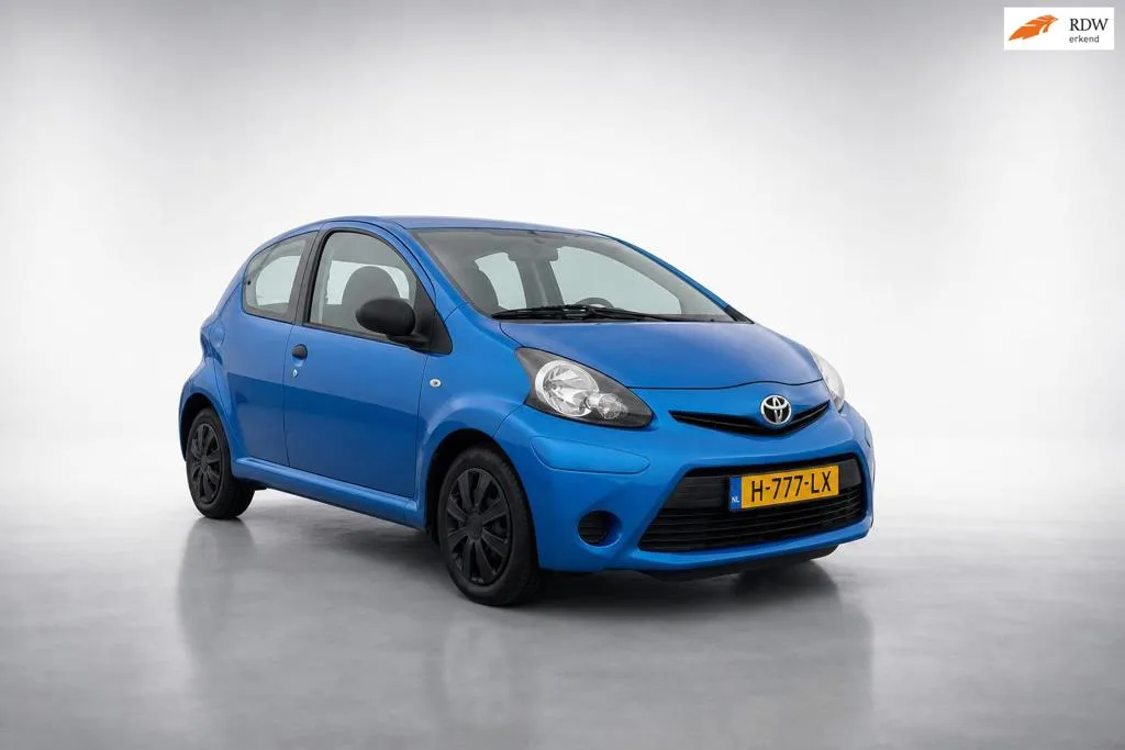 Toyota Aygo (2012) — foto 1