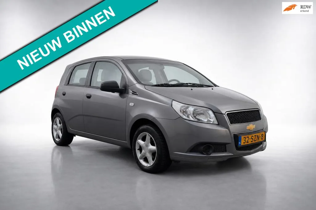 Chevrolet Aveo (2010) — foto 1
