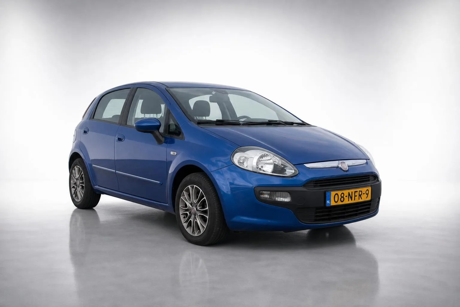 Fiat Grande Punto (2010) — foto 1