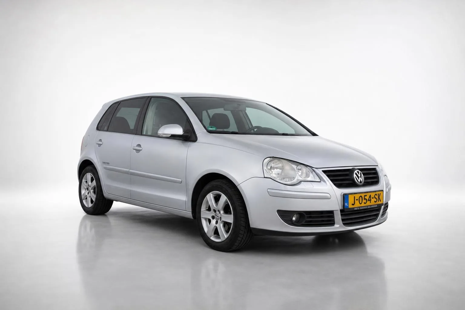 Volkswagen Polo (2009) — foto 1
