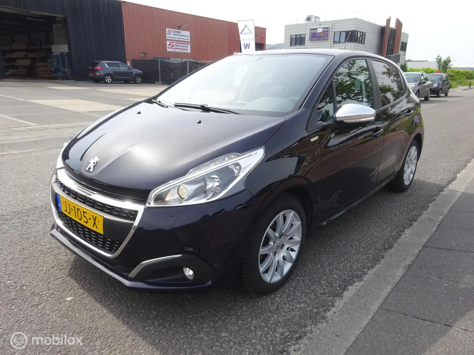 Peugeot 208 (2016) — foto 1