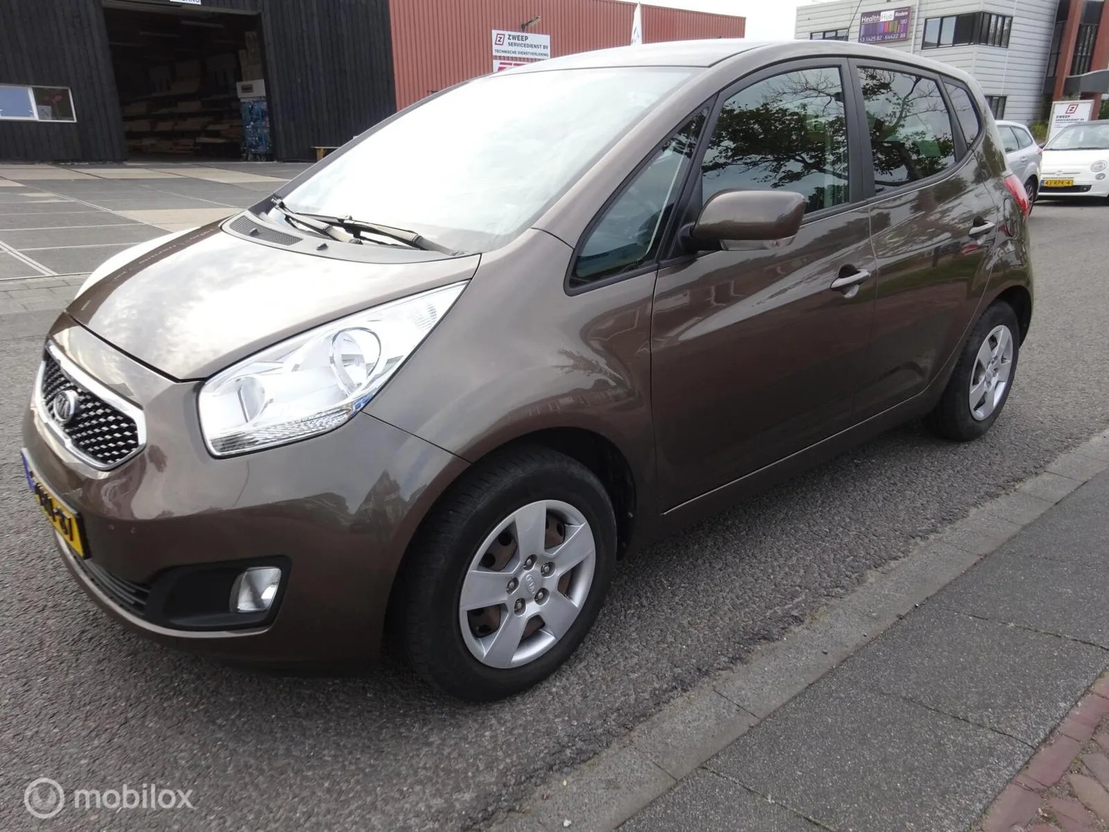 Kia Venga (2014) — foto 1