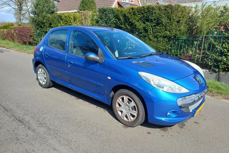 Peugeot 206 (2011)