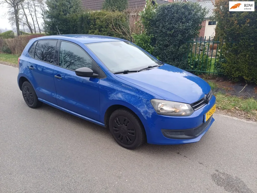 Volkswagen Polo (2011) — foto 1
