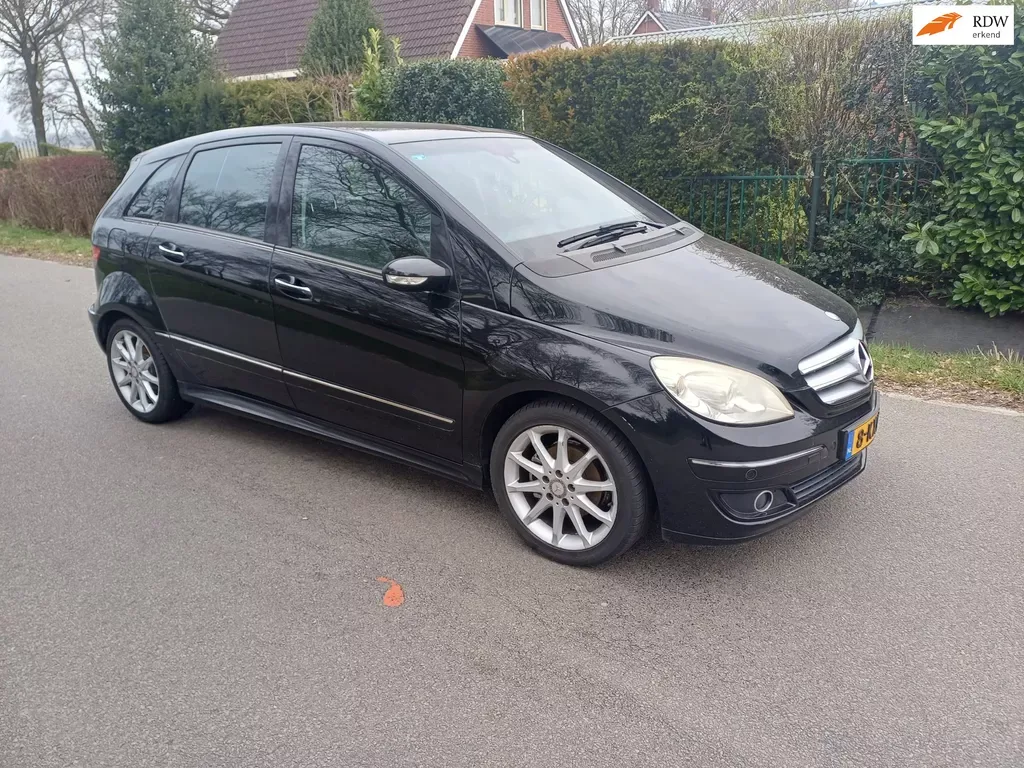Mercedes-Benz B-Klasse (2007) — foto 1
