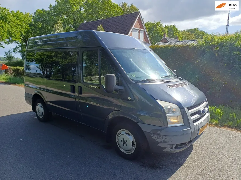 Ford Transit (2009) — foto 1