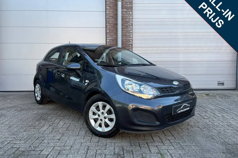 Kia Rio (2013)