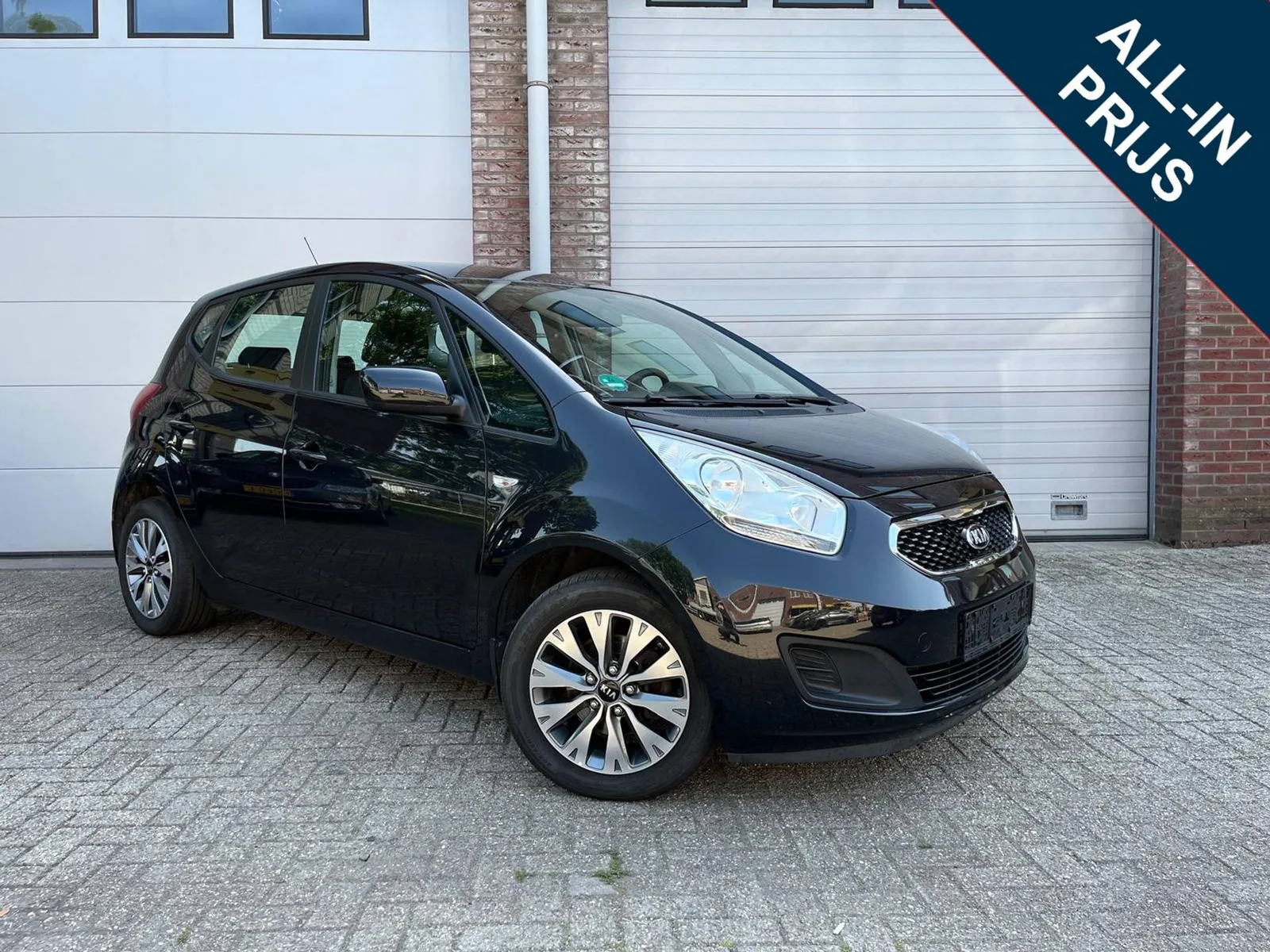 Kia Venga (2014) — foto 1