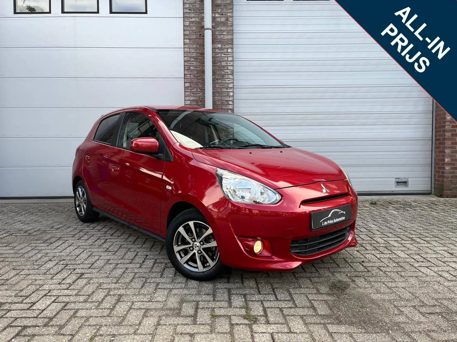 Mitsubishi Space Star (2015) — foto 1