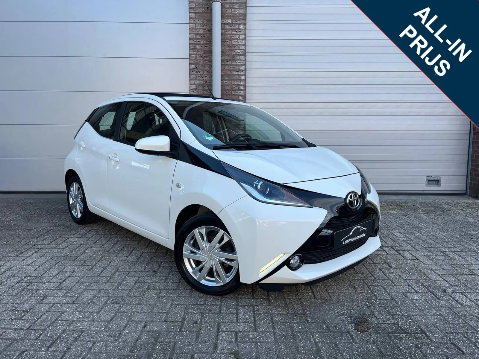 Toyota Aygo (2016) — foto 1