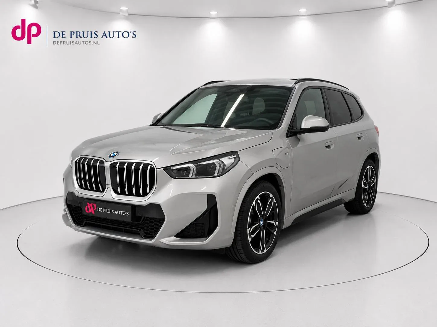 BMW X1 (2025) — foto 1