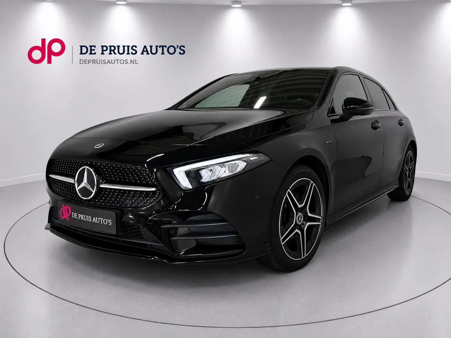 Mercedes-Benz A-Klasse (2021) — foto 1