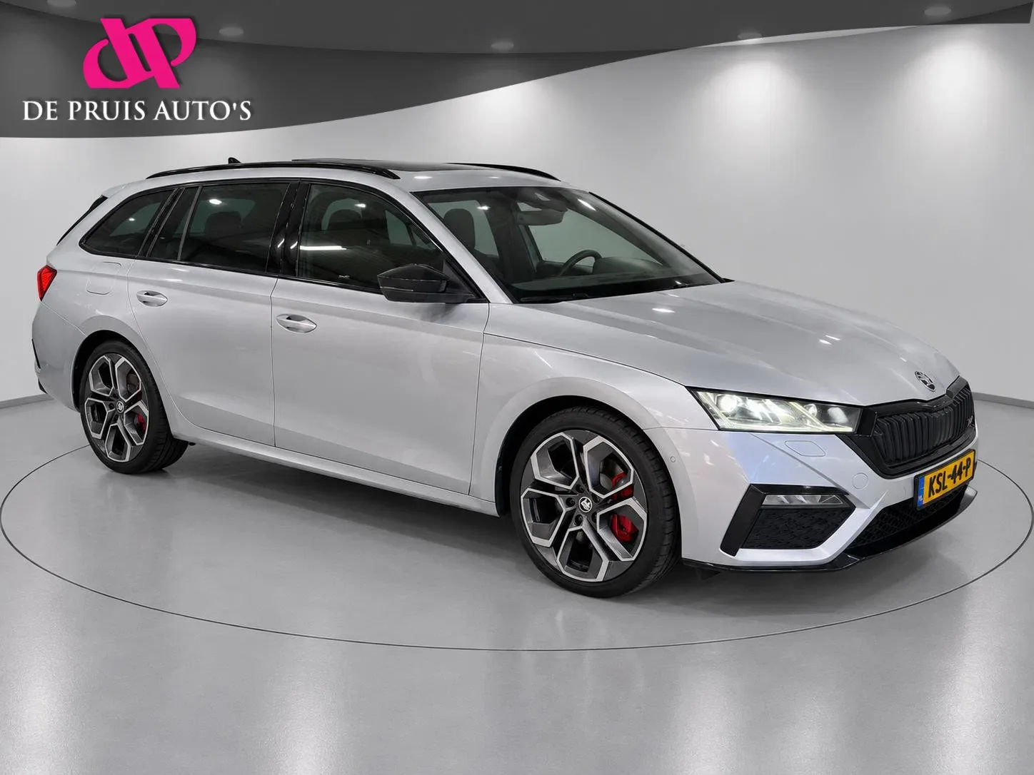 Škoda Octavia (2023) — foto 1
