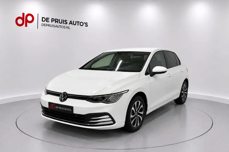Volkswagen Golf (2022)