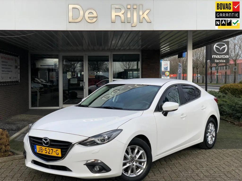 Mazda 3 (2016) — foto 1