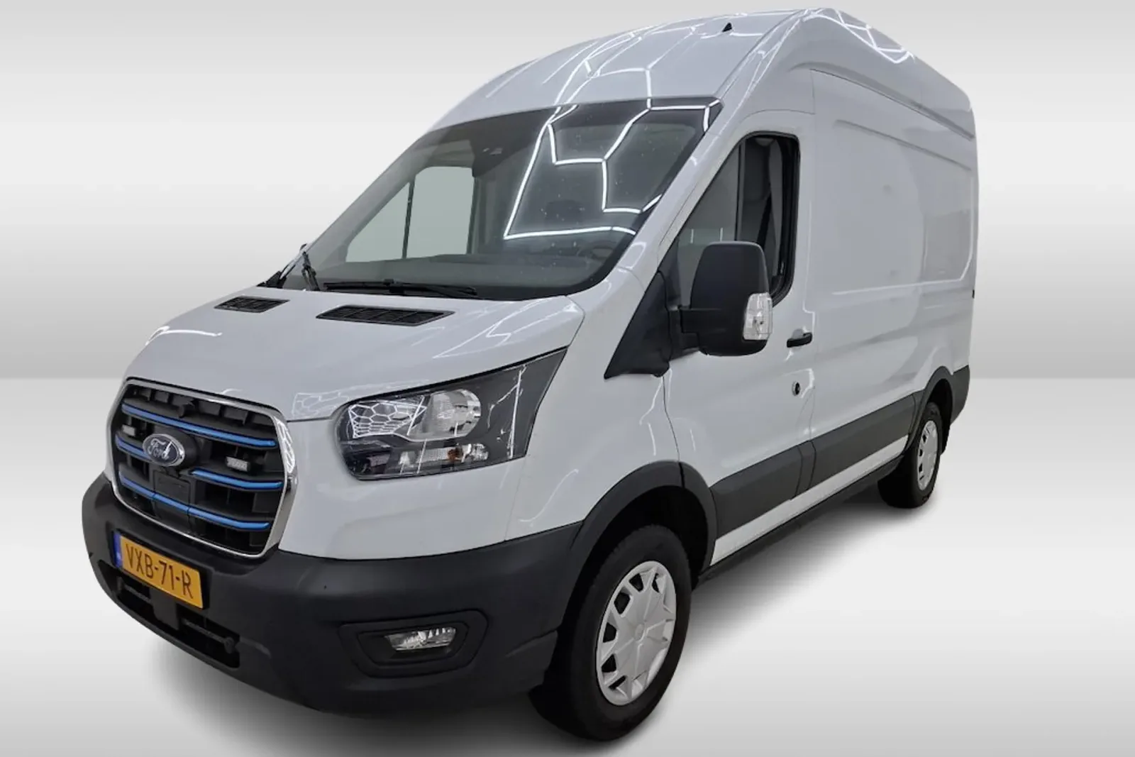 Ford E-Transit (2023) — foto 1