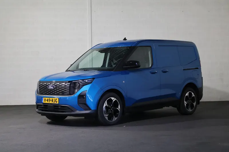 Ford E-Transit Courier (2026)