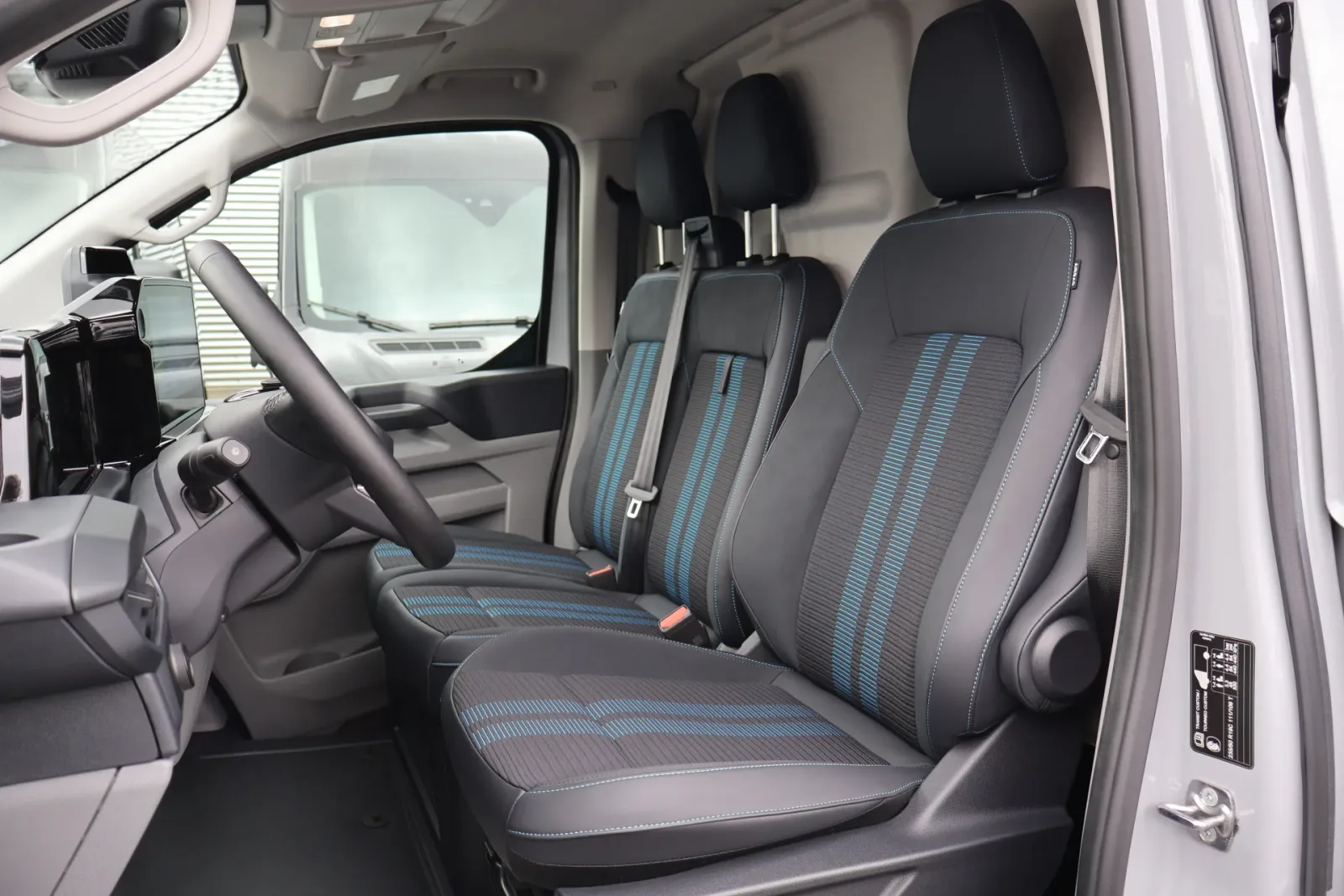 Ford E-Transit Custom (2026) — foto 1