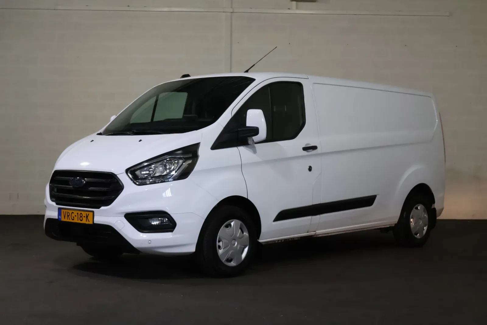 Ford Transit Custom (2022) — foto 1