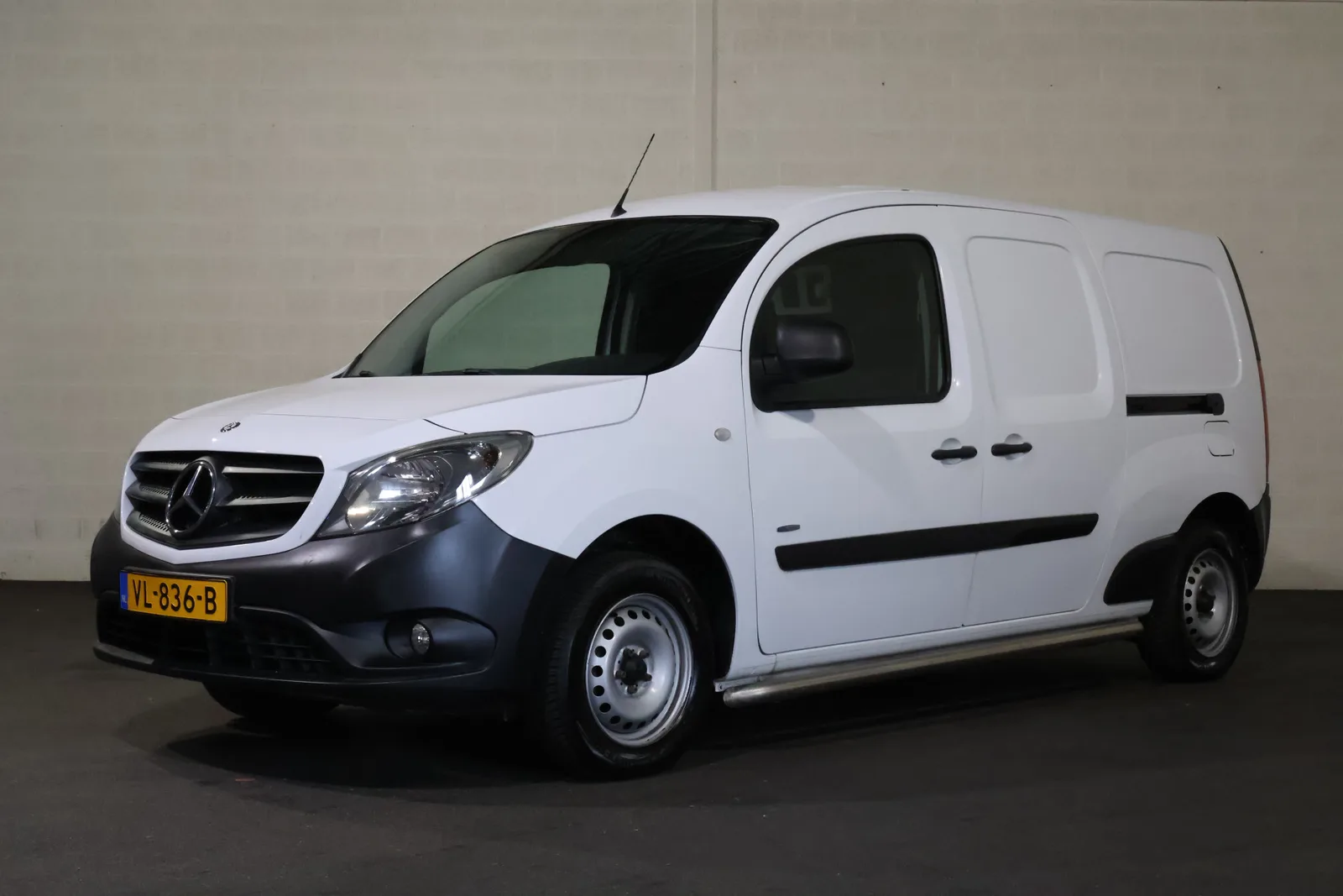 Mercedes-Benz Citan (2014) — foto 1