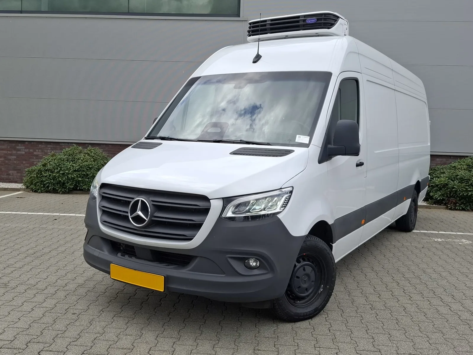 Mercedes-Benz Sprinter (2024) — foto 1