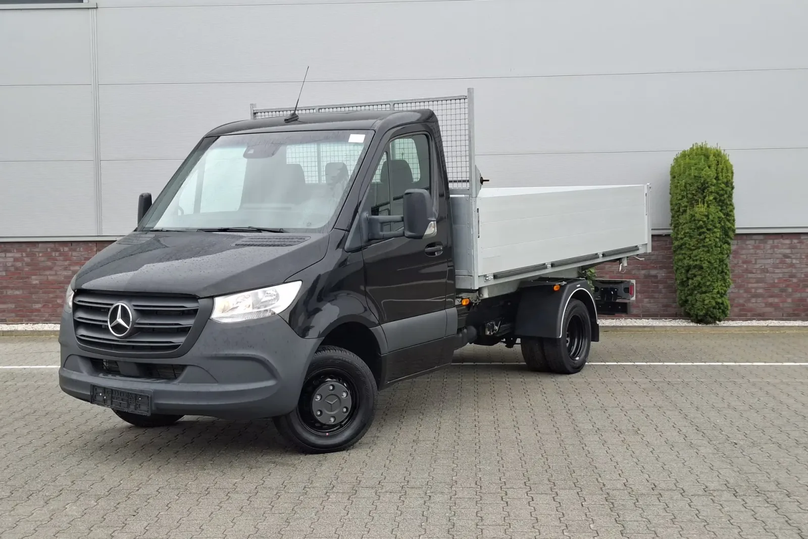 Mercedes-Benz Sprinter (2024) — foto 1