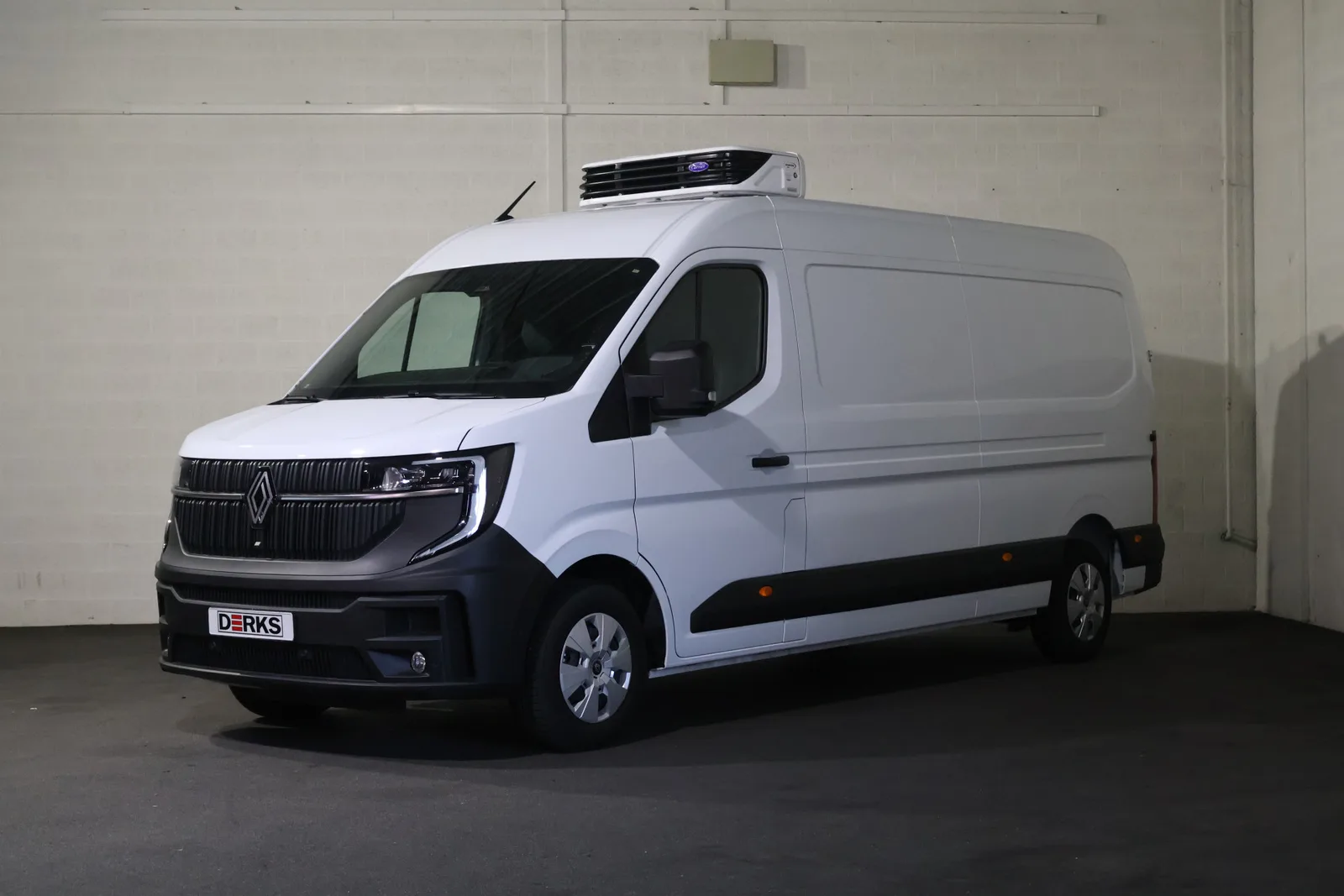 Renault Master (2024) — foto 1