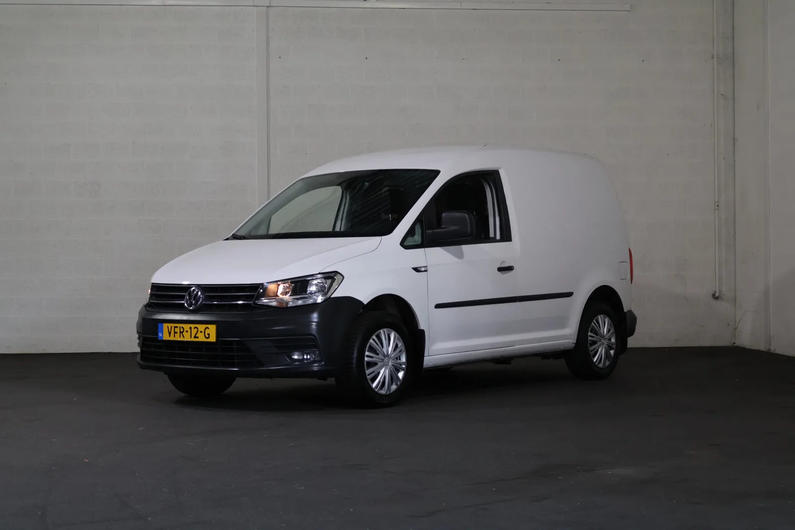 Volkswagen Caddy (2020) — foto 1