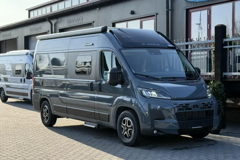 Adria Twin (2026)
