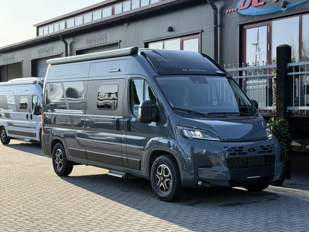 Adria Twin (2026) — foto 1