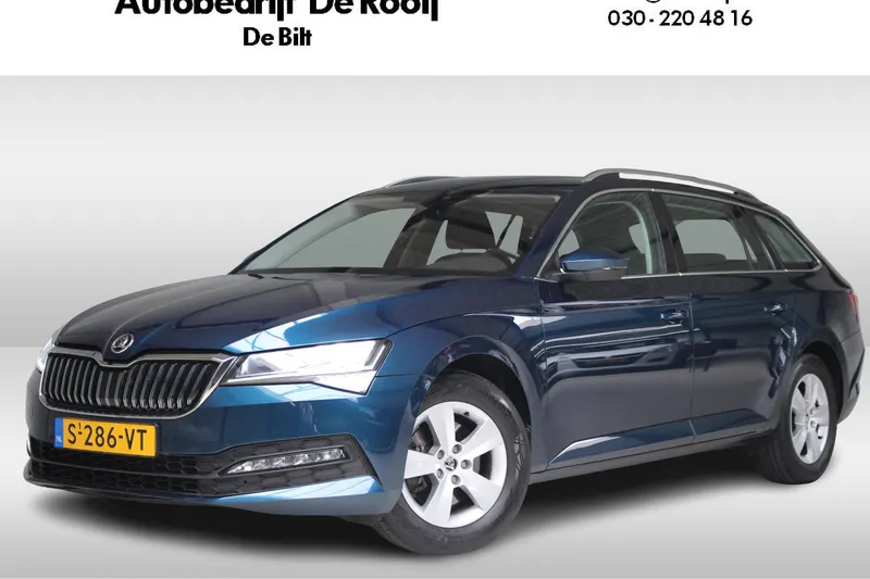 Škoda Superb (2023)