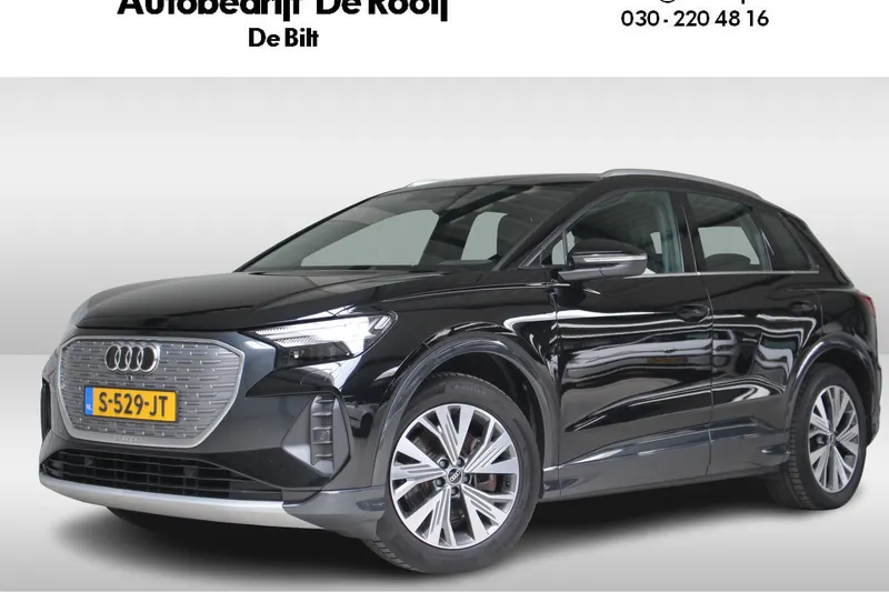 Audi Q4 e-tron (2023)