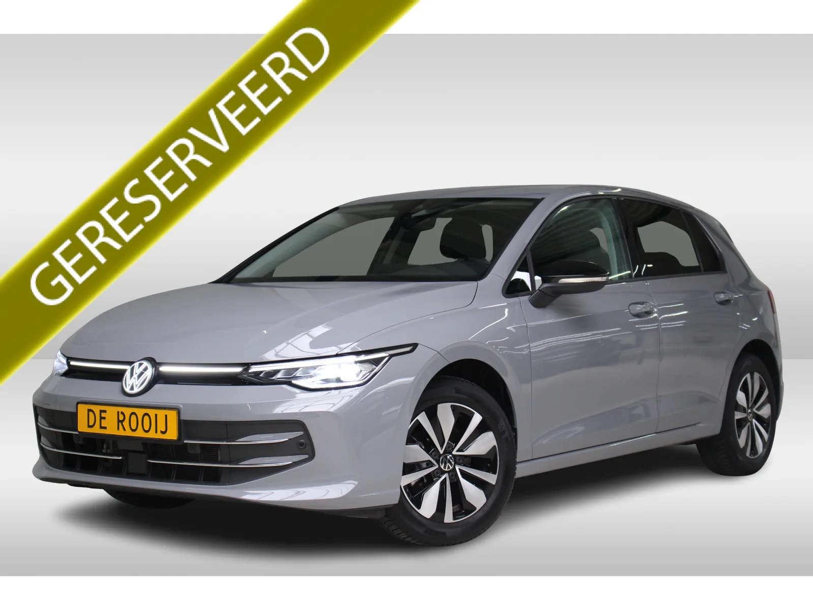 Volkswagen Golf (2025) — foto 1