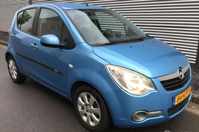 Opel Agila (2010)