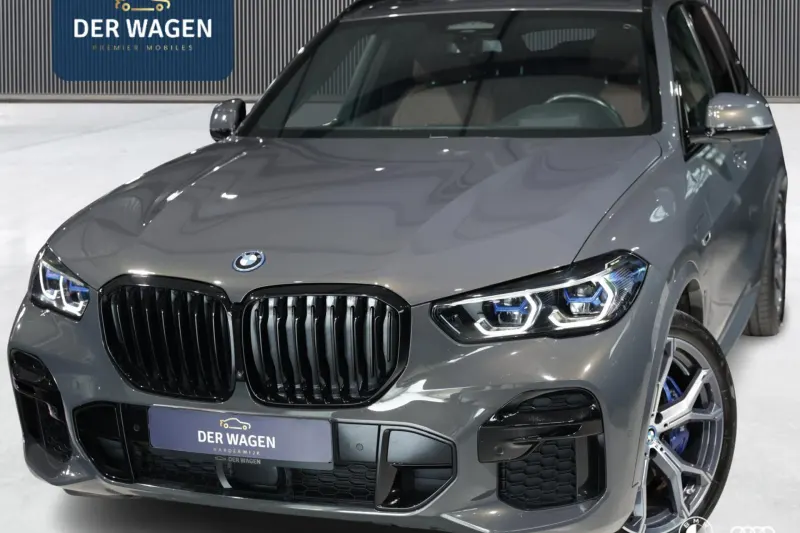 BMW X5 (2022)