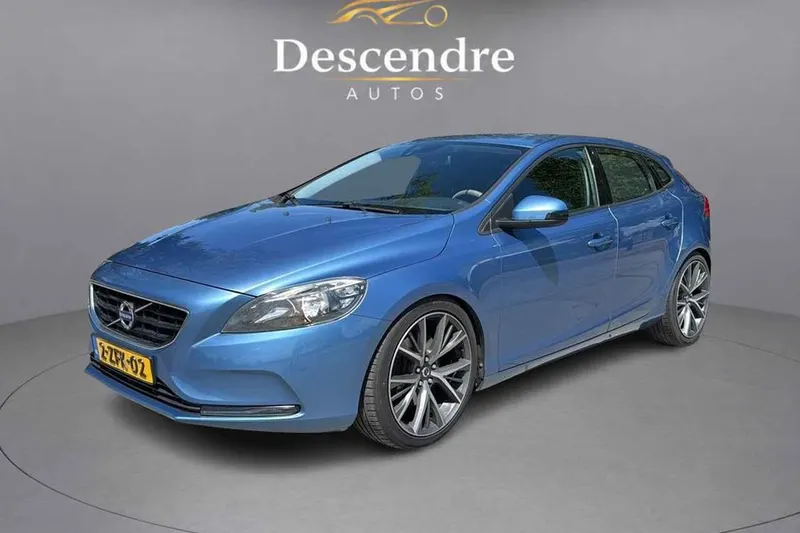 Volvo V40 (2014)