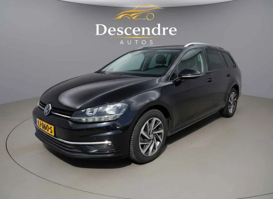 Volkswagen Golf (2017) — foto 1