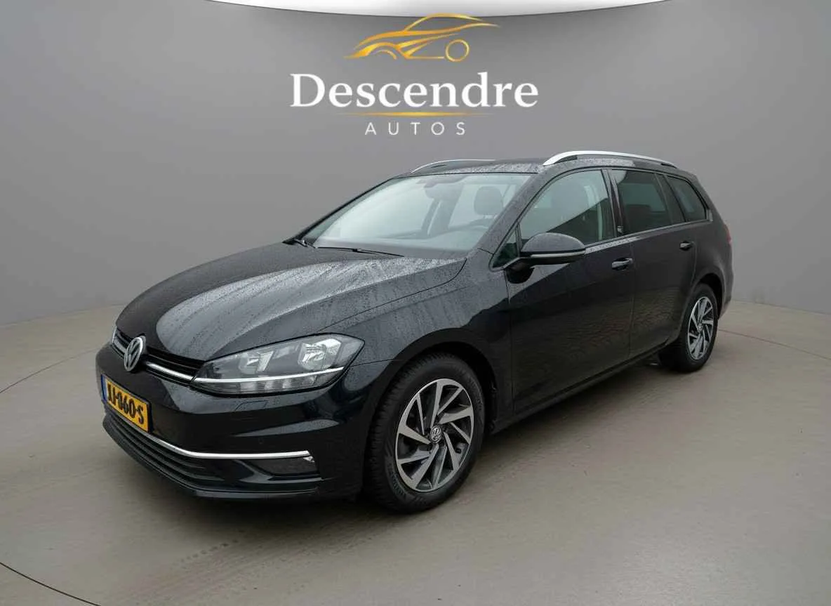 Volkswagen Golf (2017) — foto 1