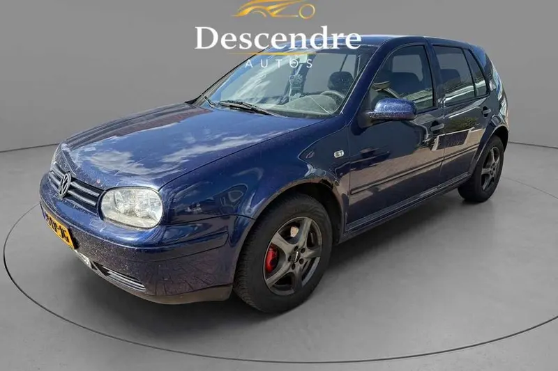 Volkswagen Golf (2003)