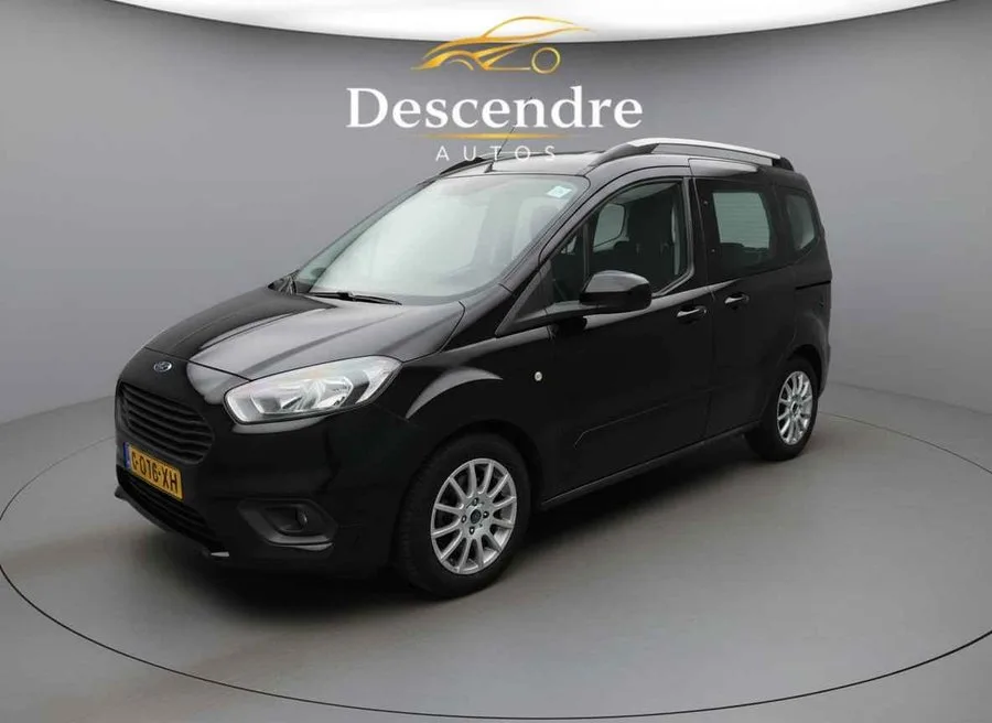 Ford Tourneo (2019) — foto 1