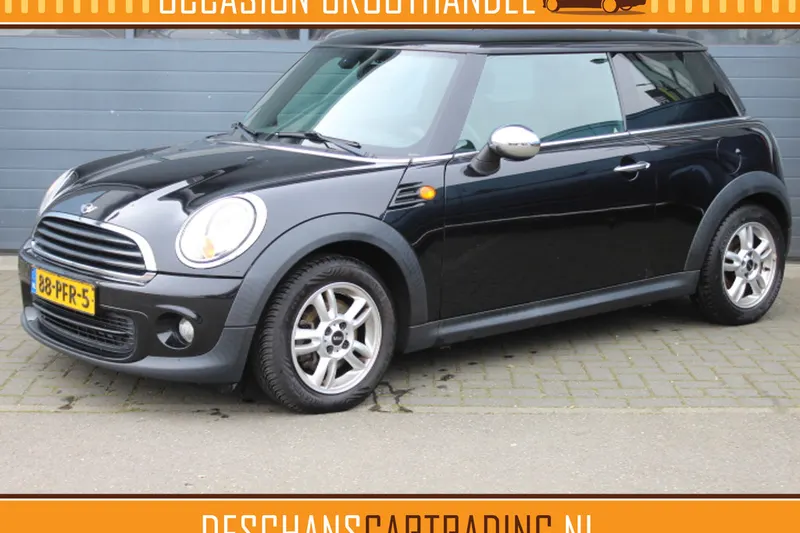 MINI One (2011)