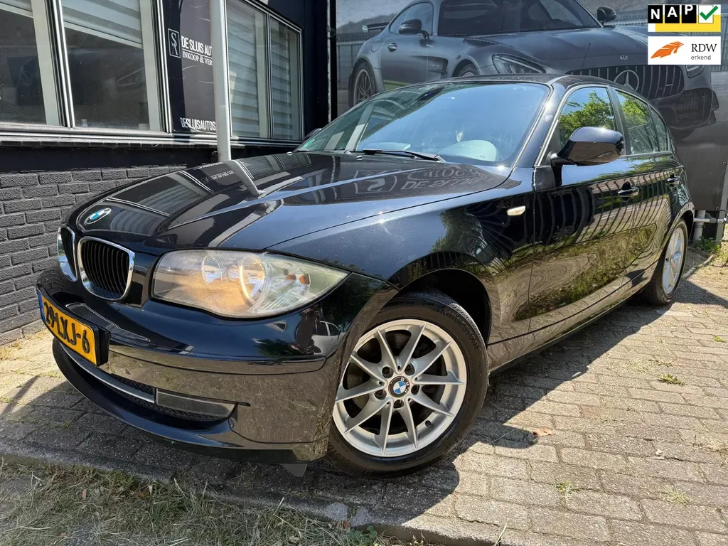 BMW 1-Serie (2010) — foto 1
