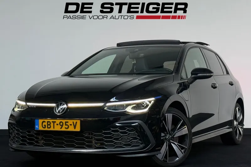 Volkswagen Golf (2021)