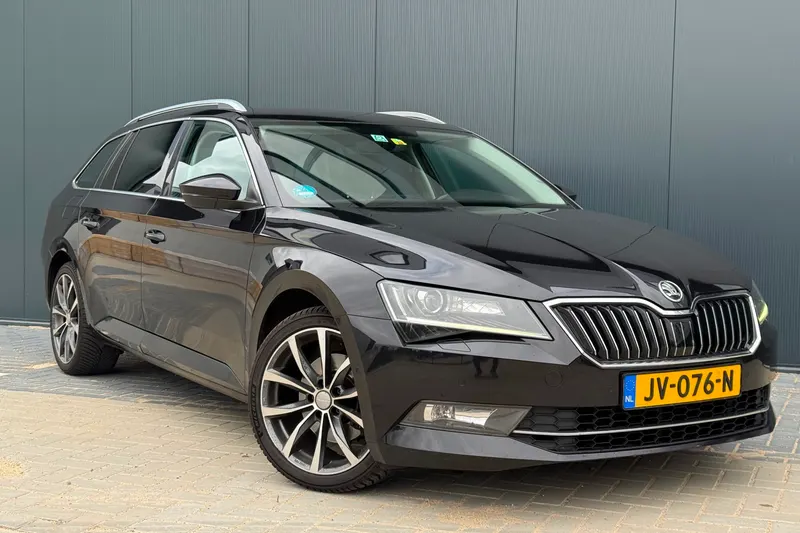 Škoda Superb (2016)