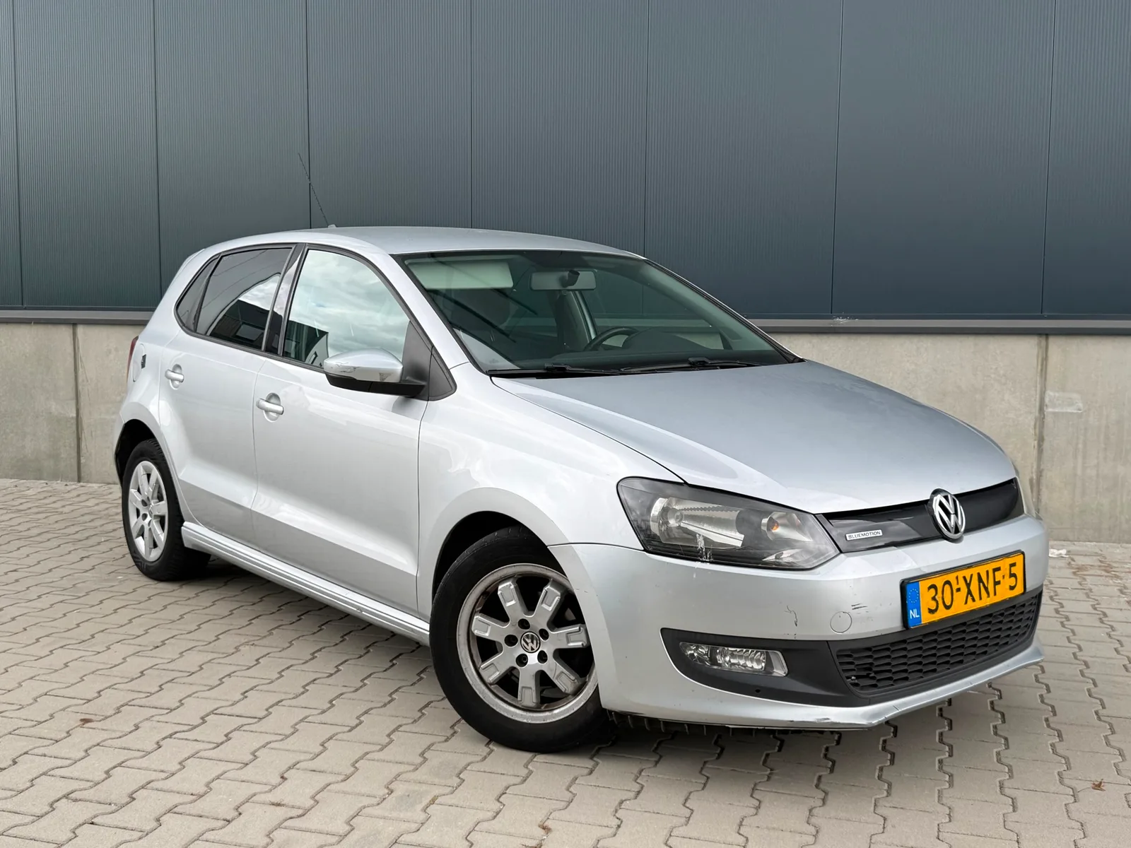 Volkswagen Polo (2012) — foto 1